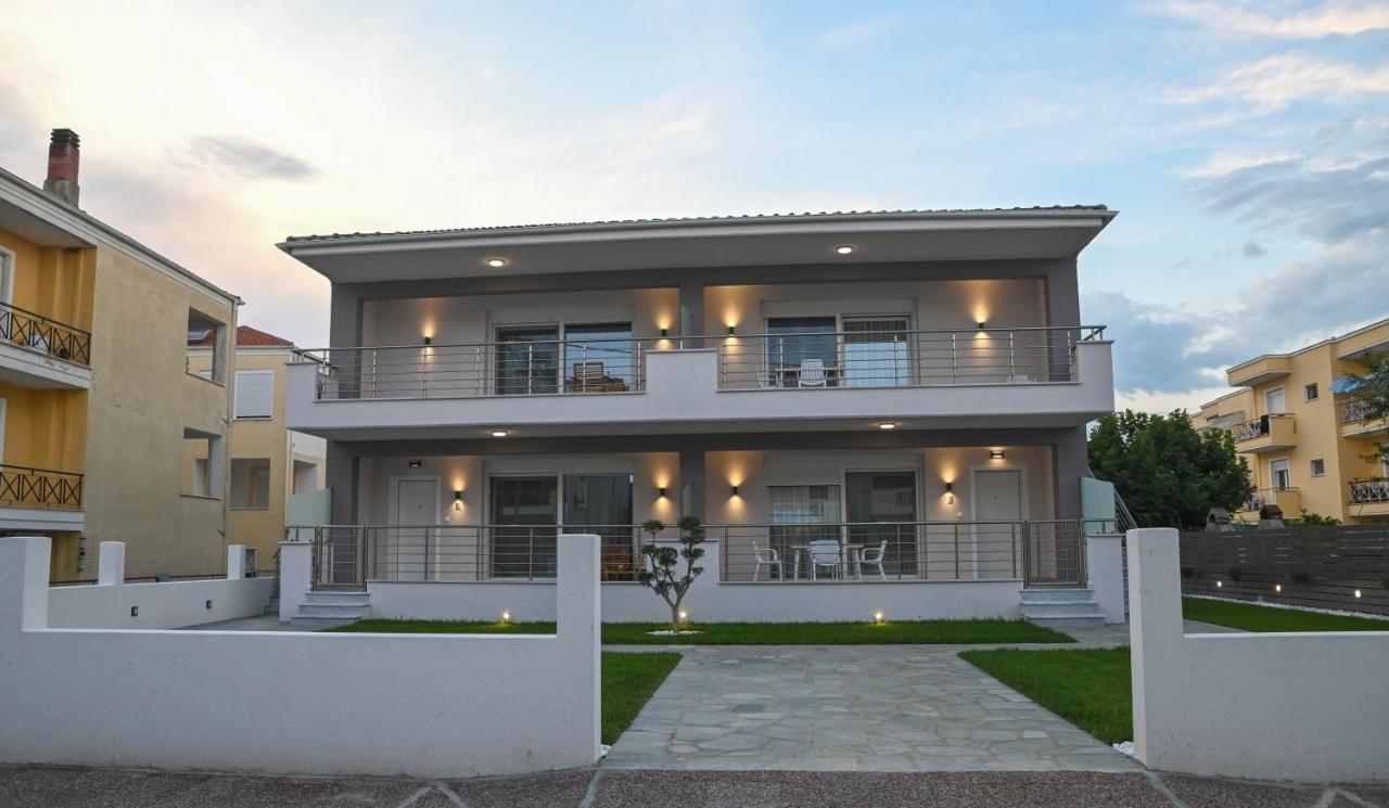 Faidra Apartments Неа-Перамос Экстерьер фото